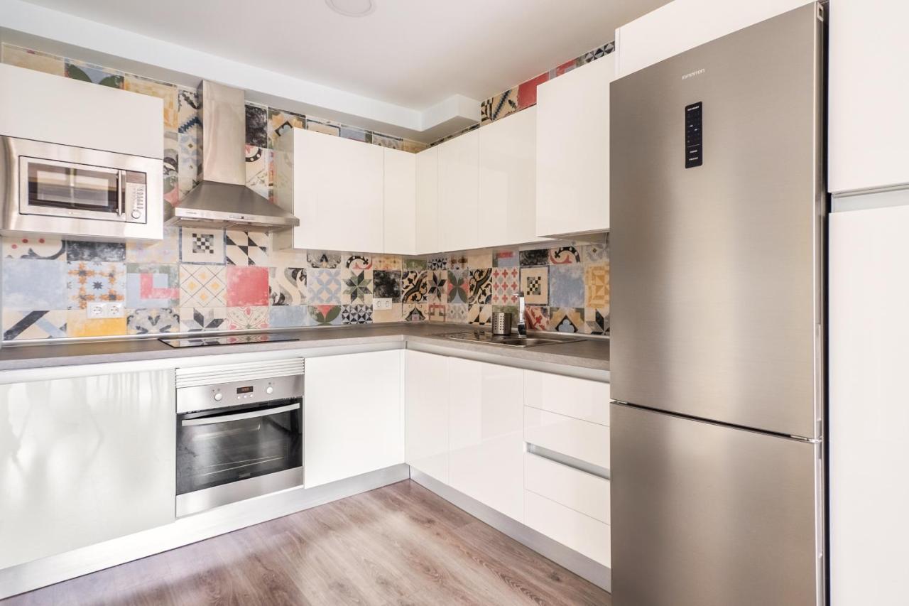 El Ventero Apartment - Elegante Apt Para 5 Con Terraza, Wi-Fi Y Aparcamiento En La Calle Camarma de Esteruelas Εξωτερικό φωτογραφία