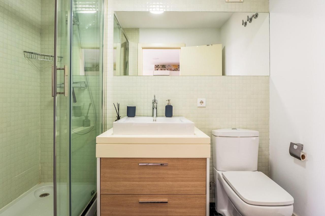 El Ventero Apartment - Elegante Apt Para 5 Con Terraza, Wi-Fi Y Aparcamiento En La Calle Camarma de Esteruelas Εξωτερικό φωτογραφία