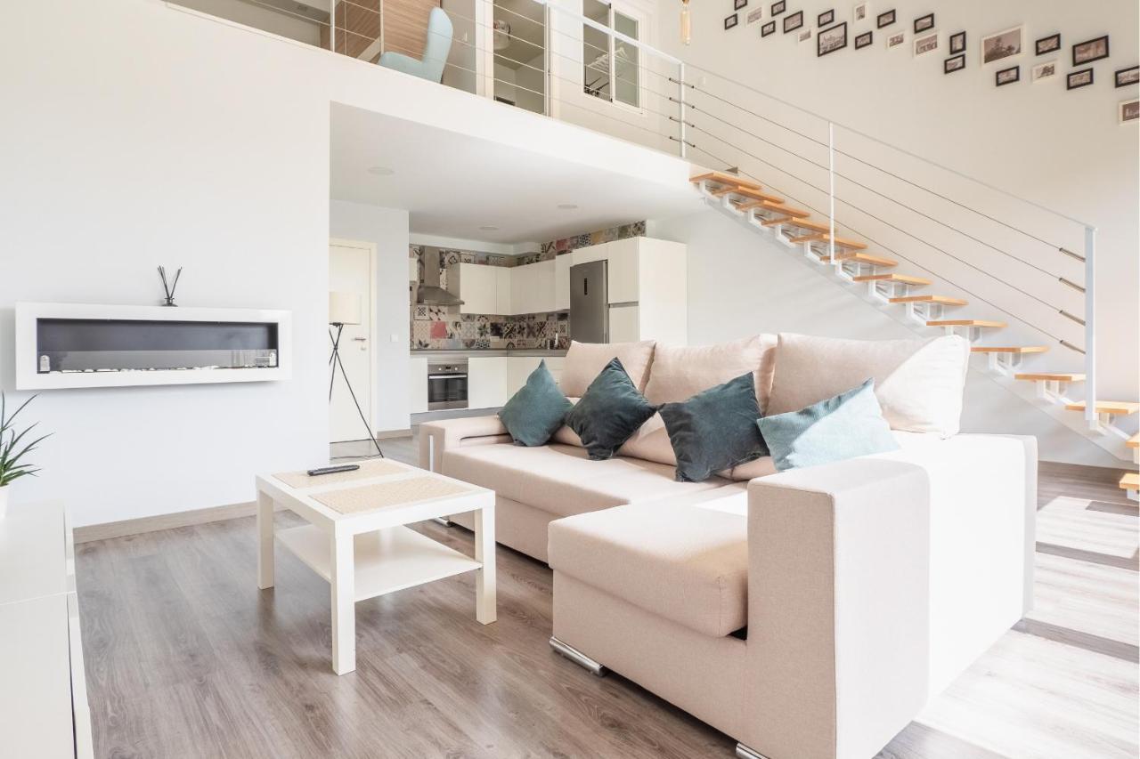 El Ventero Apartment - Elegante Apt Para 5 Con Terraza, Wi-Fi Y Aparcamiento En La Calle Camarma de Esteruelas Εξωτερικό φωτογραφία